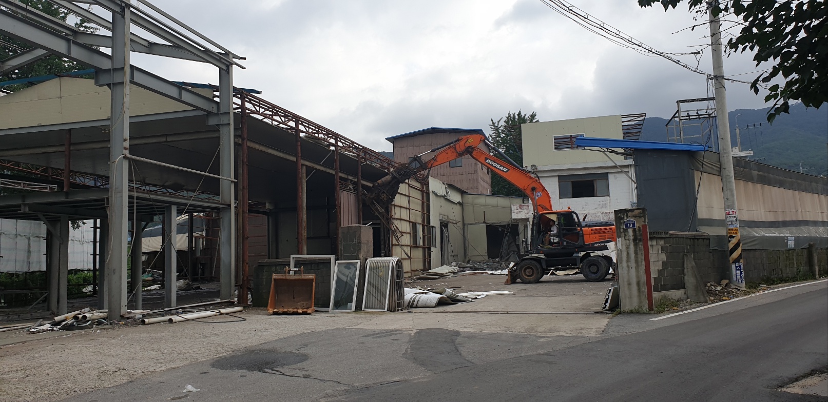 2000769928_3PmH5D9w_49810508fde4094b89adb12d3675799063d37156.jpg 이미지크게보기