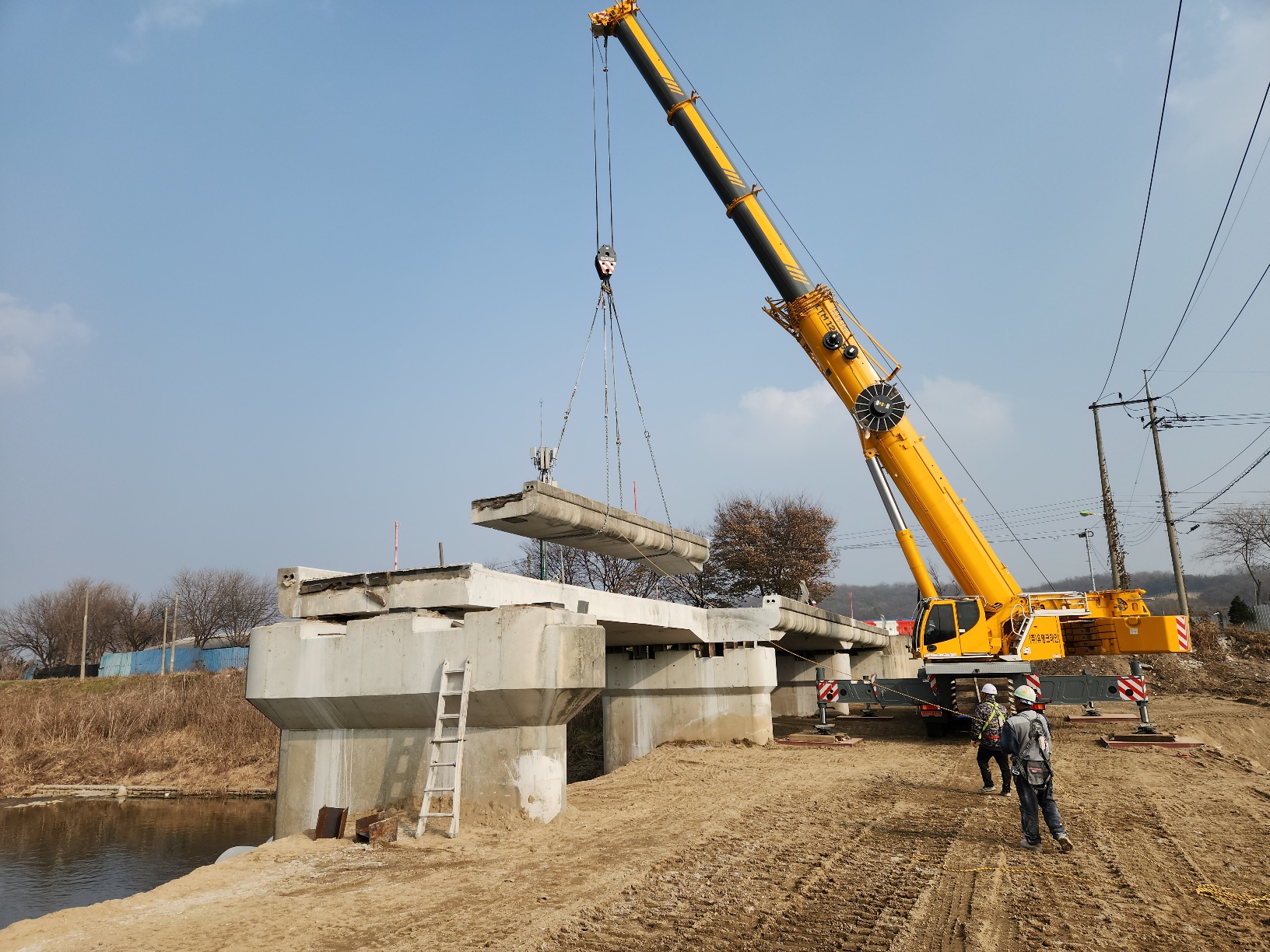 2000769928_4c2eW8SE_1f6c3aa079b0ad243a021f76a3045e8d6fbecb20.jpg 이미지크게보기