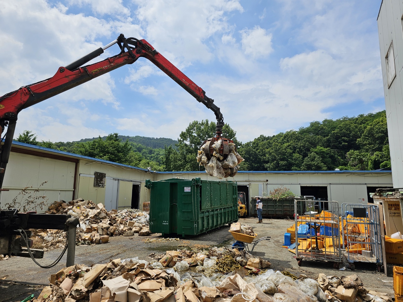 2000769928_9dqPOVmE_d8c321cb4ac38f94ae5d9eca38443a00095c6d3d.jpg 이미지크게보기