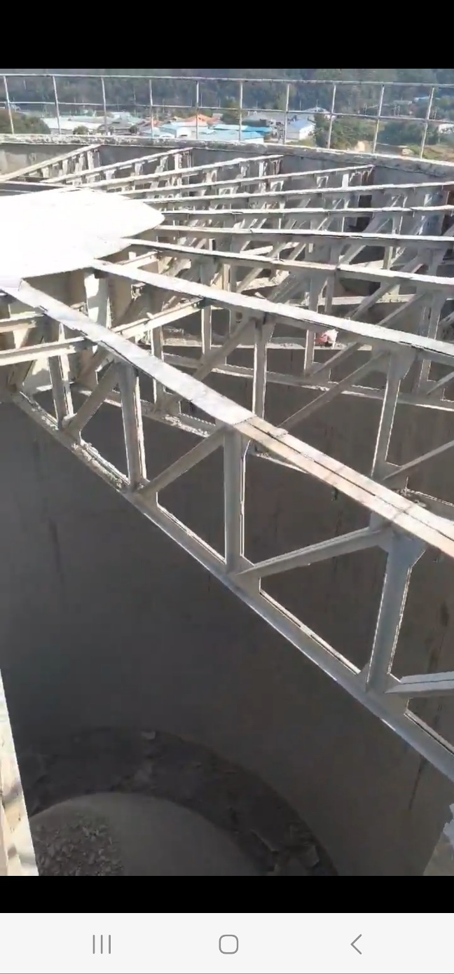 2000769928_NDc2itW3_0696a053cd829d8328e19e564005d28e28d6fe79.jpg 이미지크게보기