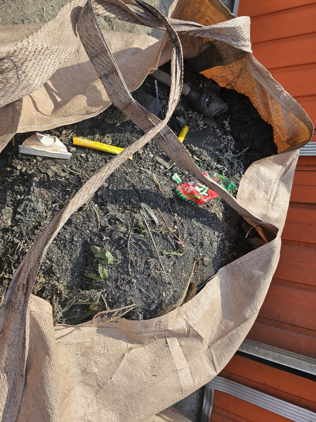 2000769928_QtyzUxaF_aa5b74f9de9ec1ed42362c99d7cb0f4b6cbe5b0a.jpg 이미지크게보기