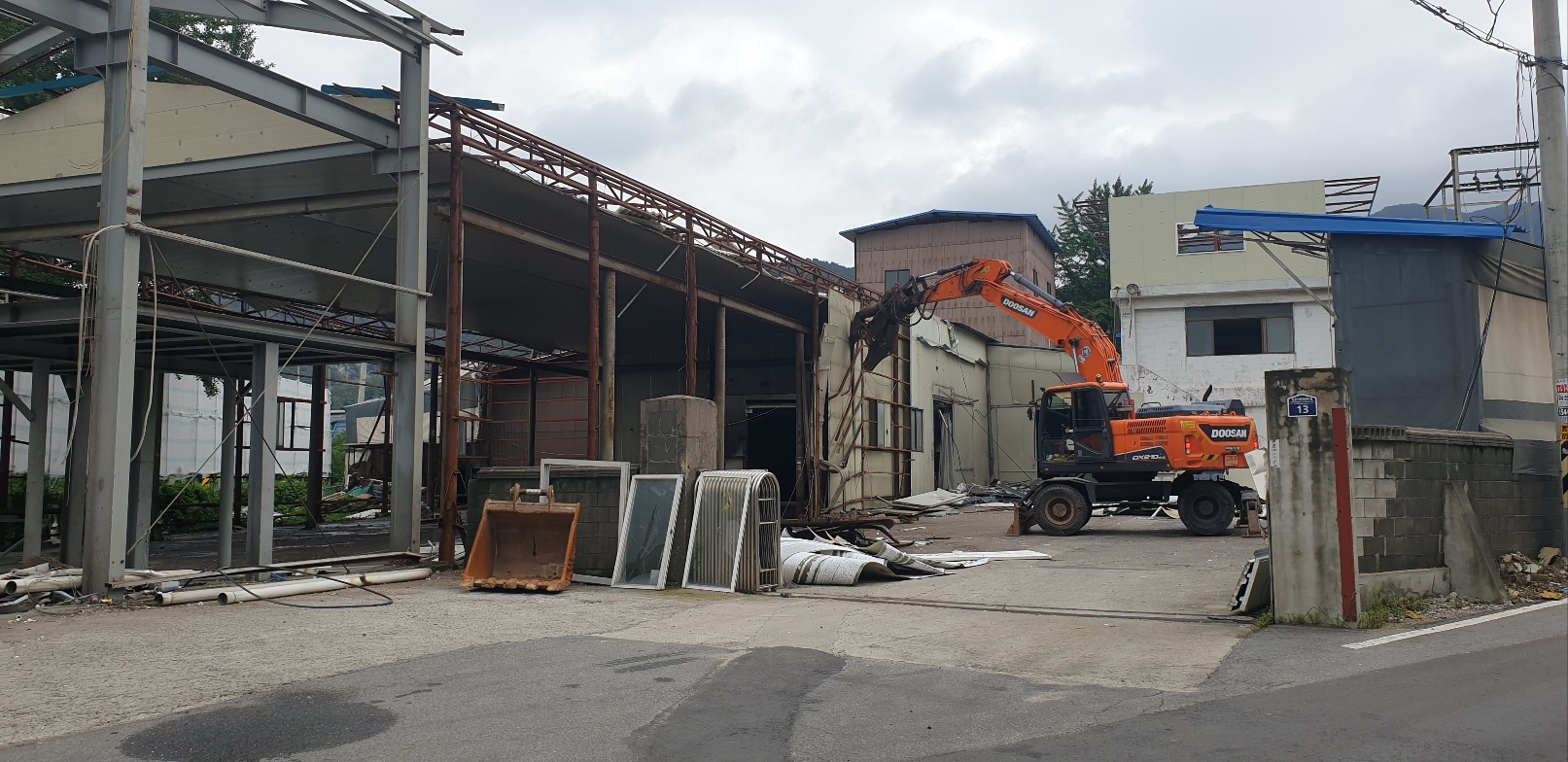 2000769928_TDkvOlqS_8cbf76847814bfe80dd10a2fe12a32146265e200.jpg 이미지크게보기