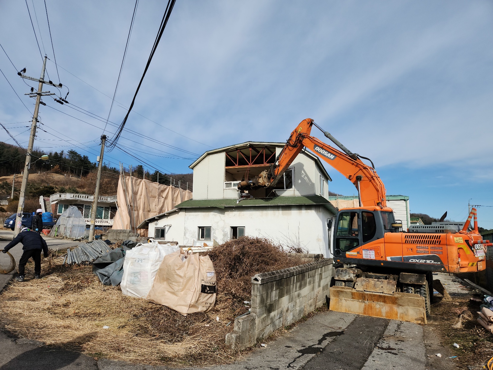 2000769928_wIjvHLFB_004aa9f8931dff6e1e5592c735a38e1a79be765c.jpg 이미지크게보기