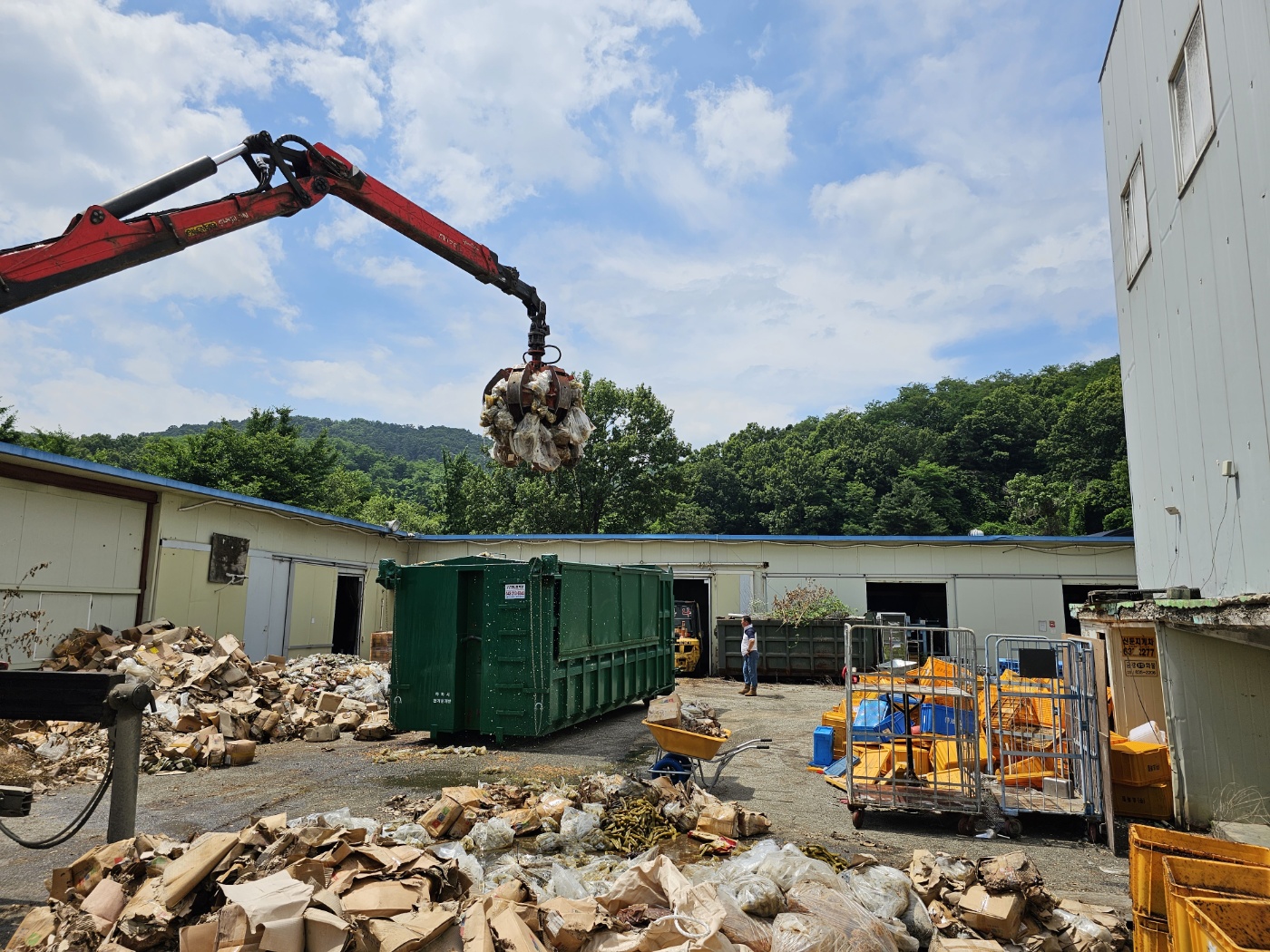 2000769928_ye9IjKia_77a4d13e9e46858e479e1d35b0d4ea369fa8b104.jpg 이미지크게보기